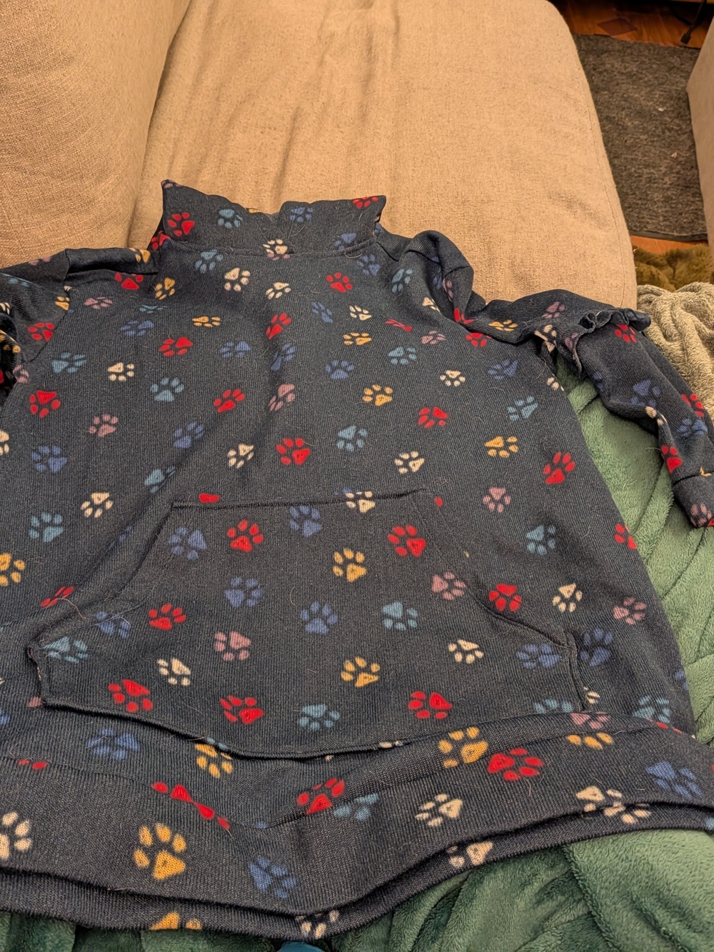 lug Navy Paw-Print Fleece Robe with Multi-Color Prints